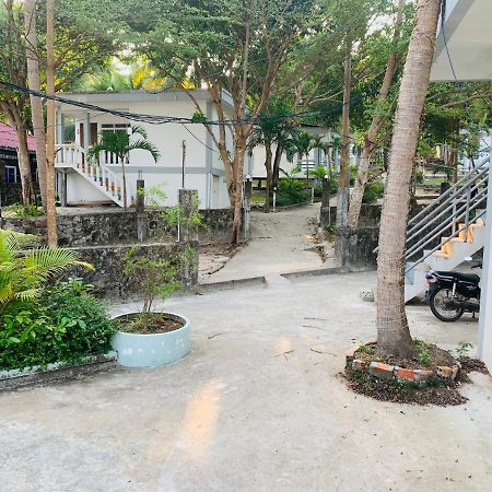 studio 80 m² dengan 1 kamar mandi pribadi di Pantai Coconut Derm Tkov Village Bagian luar foto