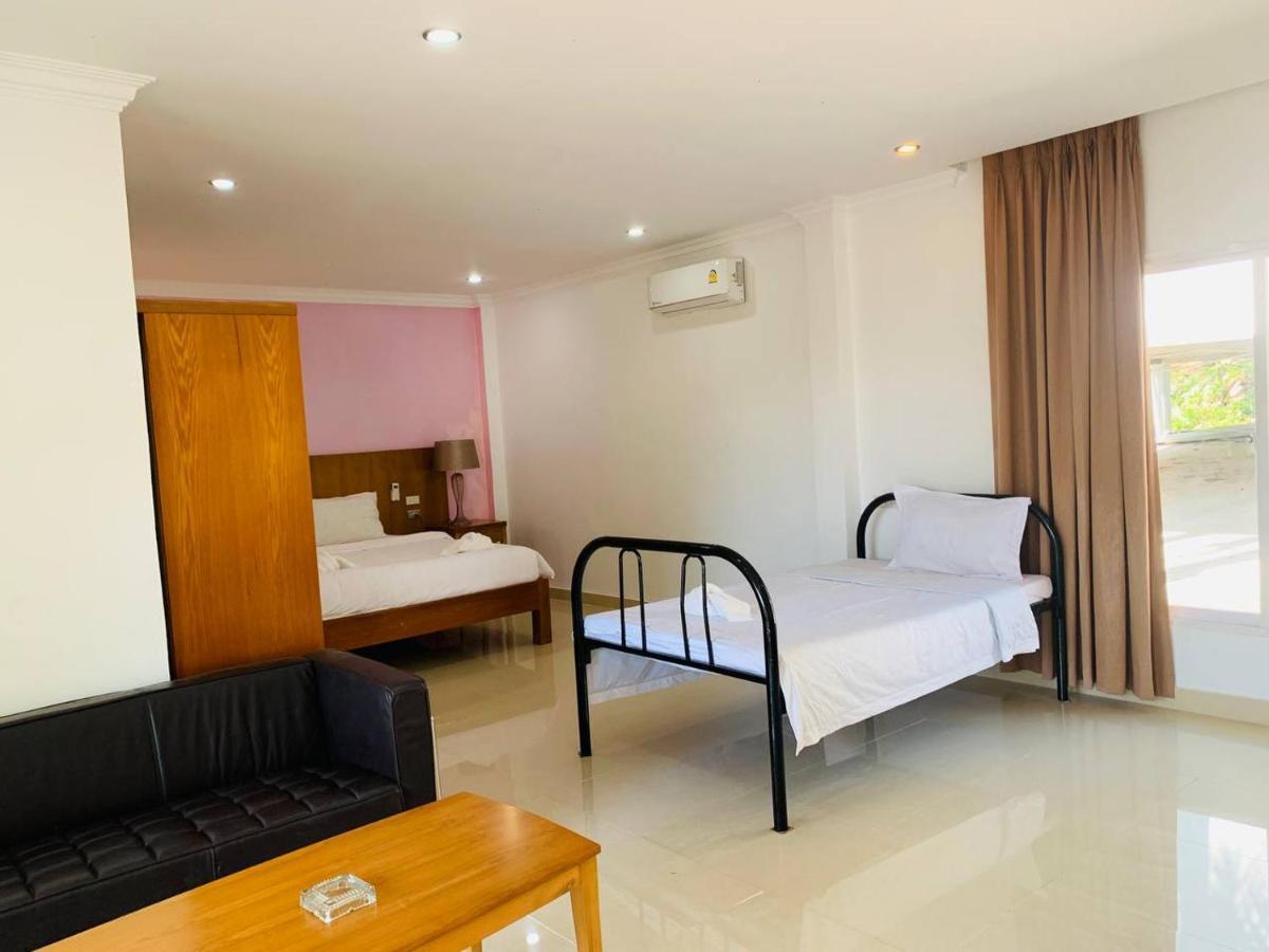 studio 80 m² dengan 1 kamar mandi pribadi di Pantai Coconut Derm Tkov Village Bagian luar foto