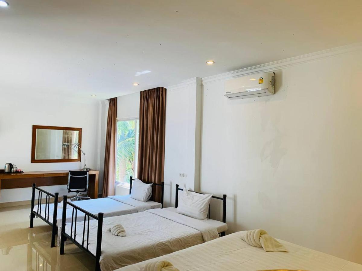 studio 80 m² dengan 1 kamar mandi pribadi di Pantai Coconut Derm Tkov Village Bagian luar foto