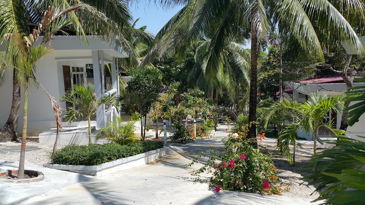 studio 80 m² dengan 1 kamar mandi pribadi di Pantai Coconut Derm Tkov Village Bagian luar foto
