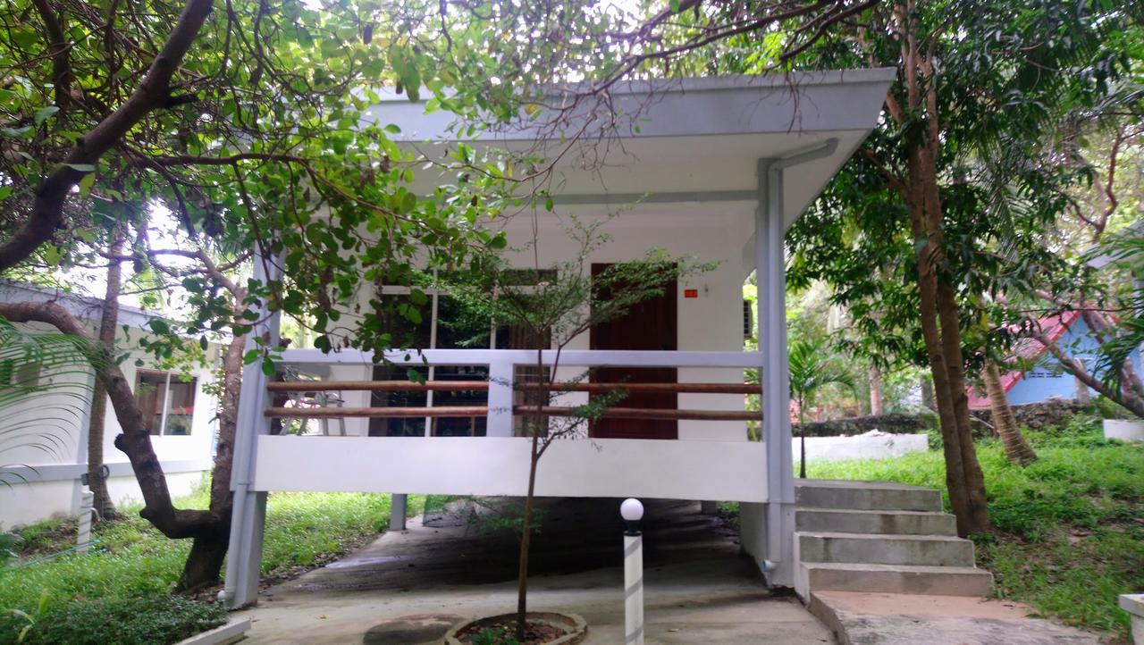studio 80 m² dengan 1 kamar mandi pribadi di Pantai Coconut Derm Tkov Village Bagian luar foto