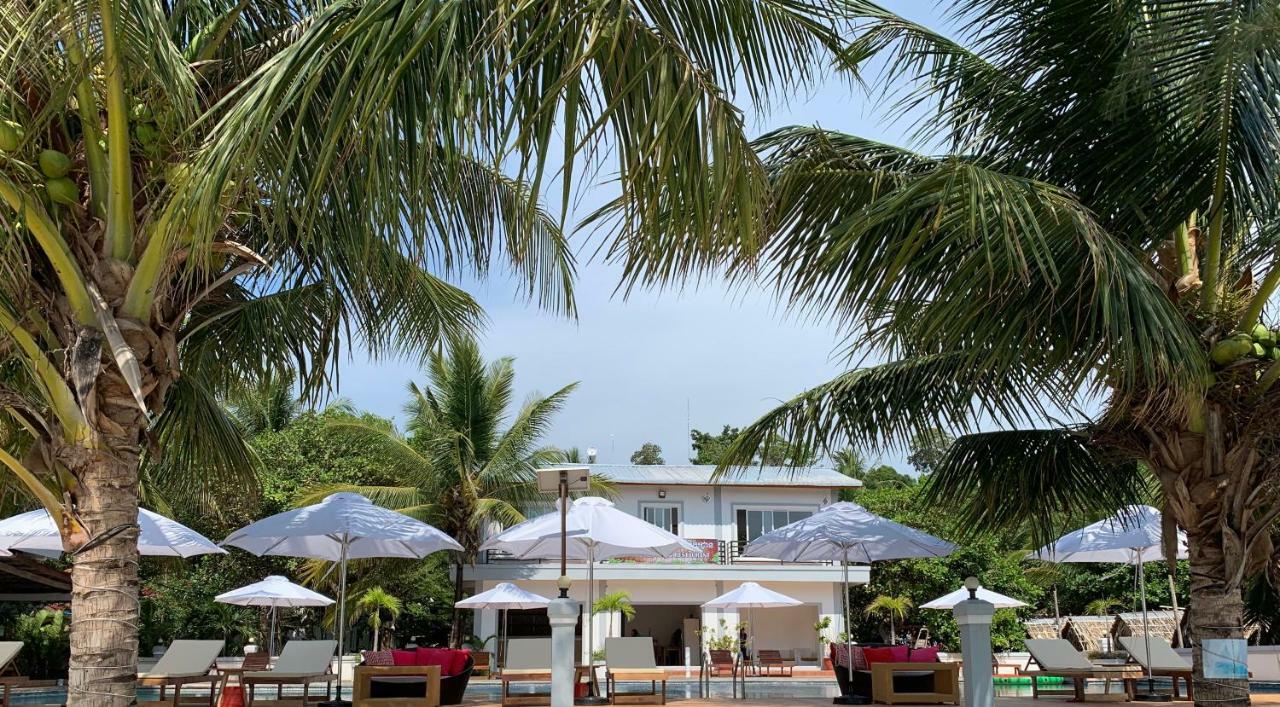 studio 80 m² dengan 1 kamar mandi pribadi di Pantai Coconut Derm Tkov Village Bagian luar foto