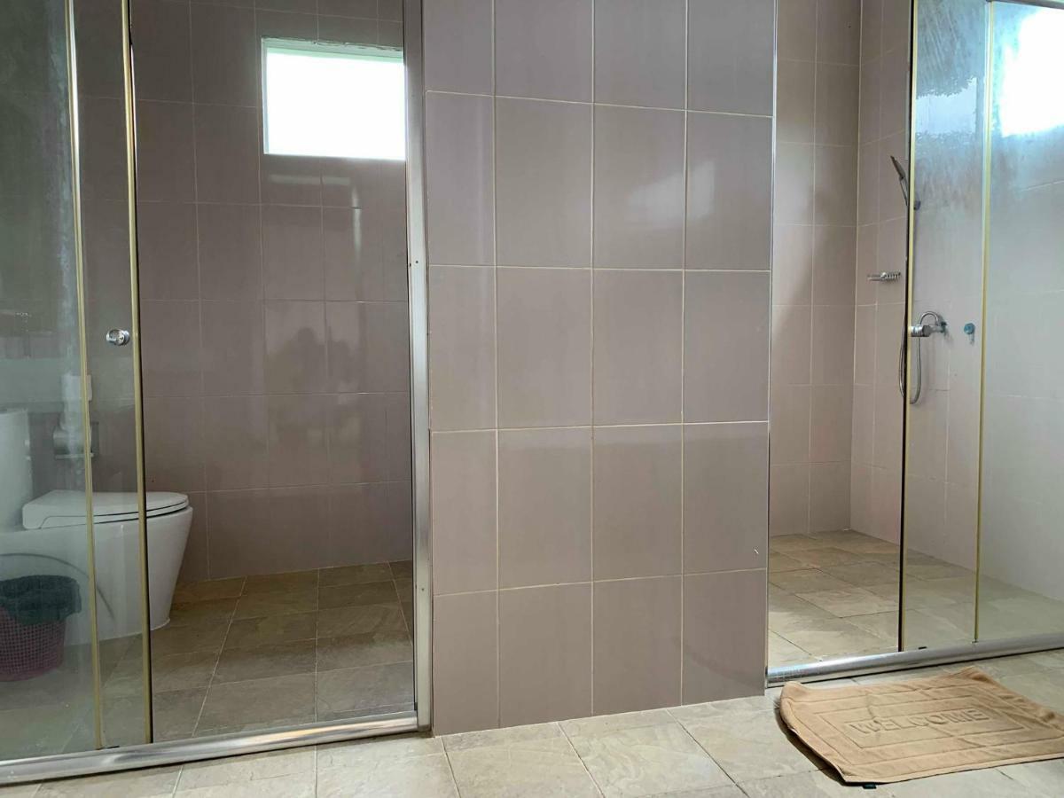 studio 80 m² dengan 1 kamar mandi pribadi di Pantai Coconut Derm Tkov Village Bagian luar foto